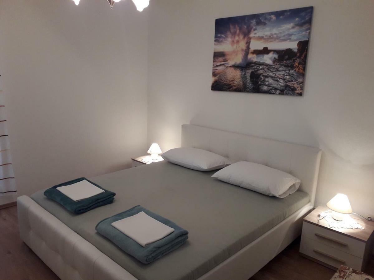 Apartman Helena Senj  Exterior photo